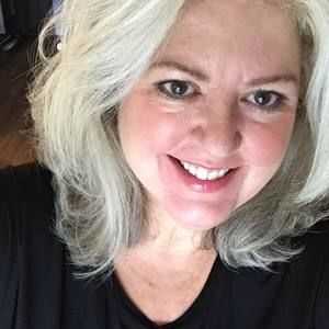 Meet your Posher, Janet